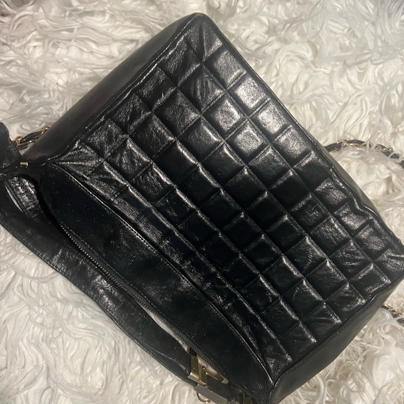 Chanel bag - Picture 3 of 9